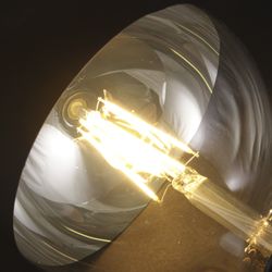 Bombilla Led Negro Mate Led 6W 580Lm 3000K - E-27