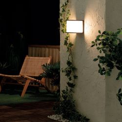 Iluminación exterior Aplique de pared EX1144-BK Lumiere Largo 16 Ancho 16 Alto 17