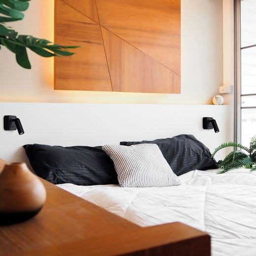 Aplique de pared MB2234-BK Lumiere Largo 6.50 Ancho 2.80 Alto 6.50